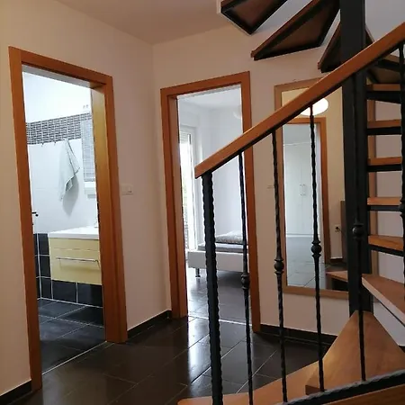 Apartment Lars Duplex - Erzen