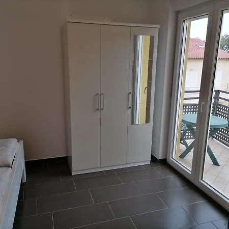 Lars Duplex - Erzen * Medulin